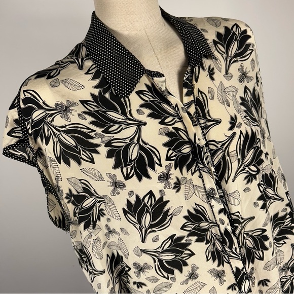 Anthropologie Postcard Here & There Women's Small Lotus Blouse - Picture 3 of 10